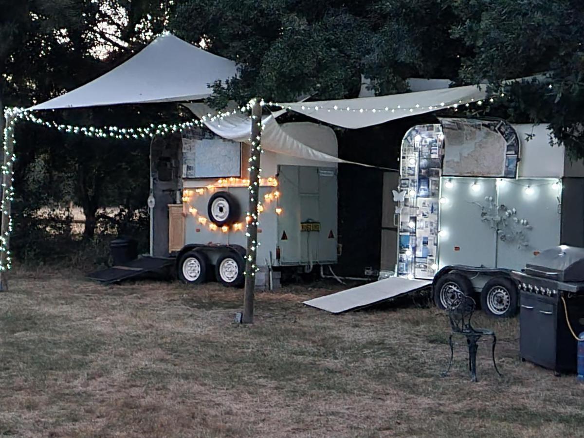 Glamping In Style, Prospector Tent 克劳利 外观 照片